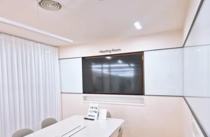 상담이 이루어지는 회의실